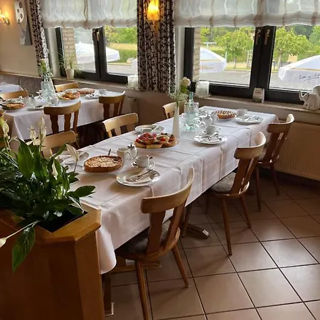 Hubertus Hotel 3*