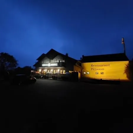 Hubertus 3*